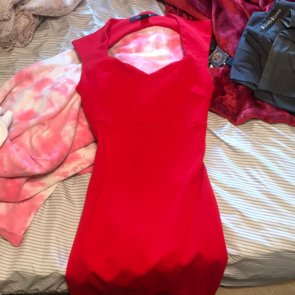 Cut out red right dress forever 21 Small